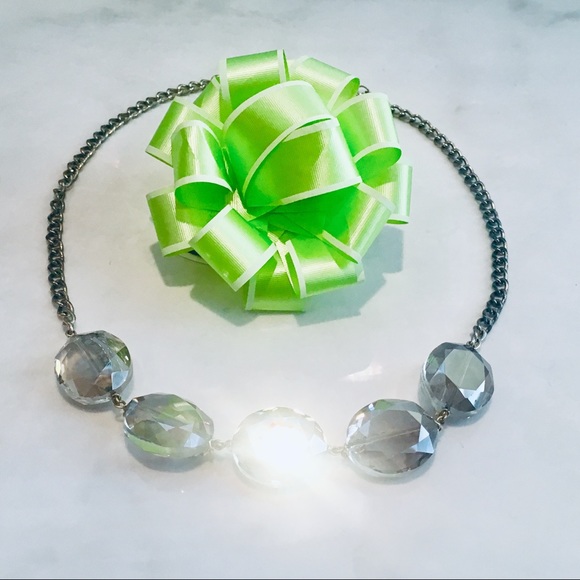 💎 EUC 💎 Crystal necklace - Picture 2 of 6